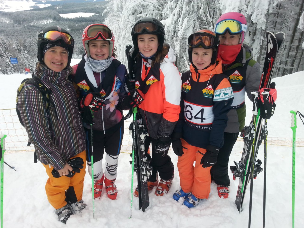 Erfolgreiche Skifahrerinnen